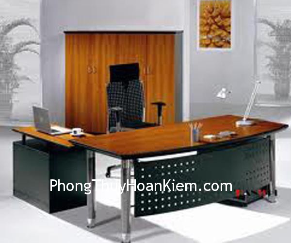 ban- lam- viec ban lam viec Dọn dẹp bàn làm việc