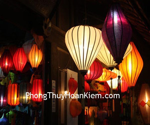 long den hoi an Những căn phòng trống