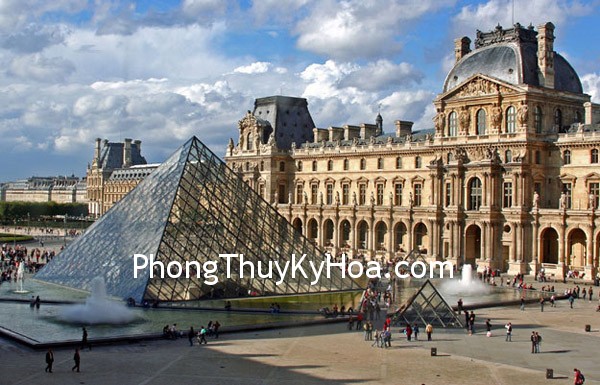 louvre museum 8761 Cửa ra vào và cổng chính