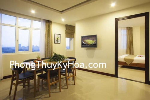 vmy1364874428 Văn phòng trong phòng ngủ ở khách sạn .