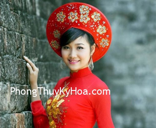 mau ao dai cuoi 2013 2014 111jpg Màu đỏ có thích hợp với người mạng Kim không