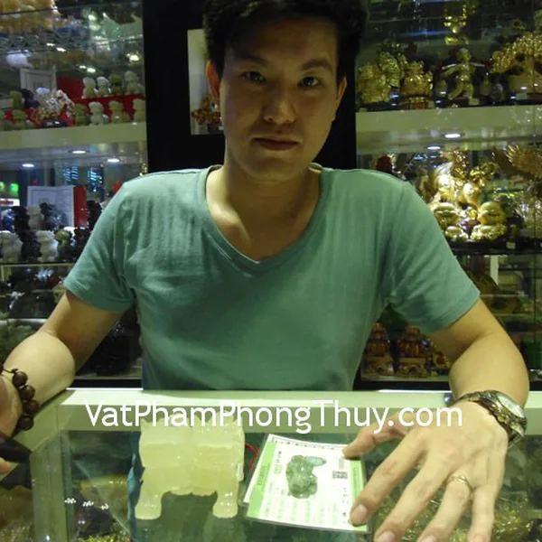 Anh Lân - khách hàng mua tỳ hưu Thanh ngọc H009, tỳ hưu phỉ thúy S5151