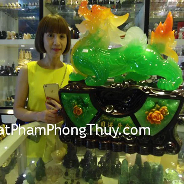 Cô Phương - khách hàng mua tỳ hưu H103G