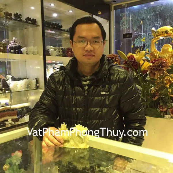 Anh Hưng - khách hàng mua rồng cẩm thạch N076-1
