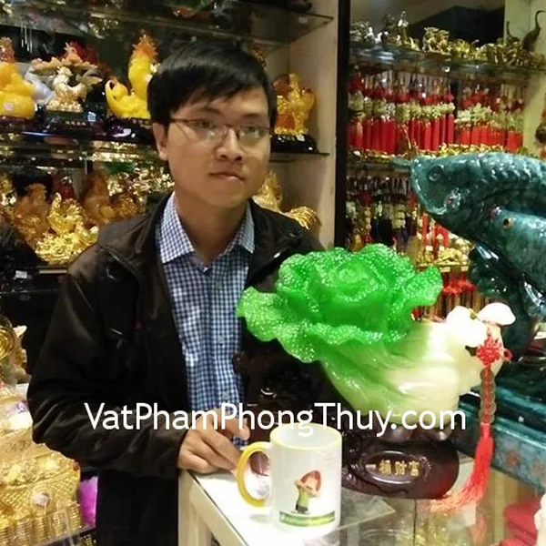 Anh Liêm - khách hàng mua tượng Bắp cải xanh trên đế gỗ có thùng tiền + xâu tiền - nhất thống tài phú K183M