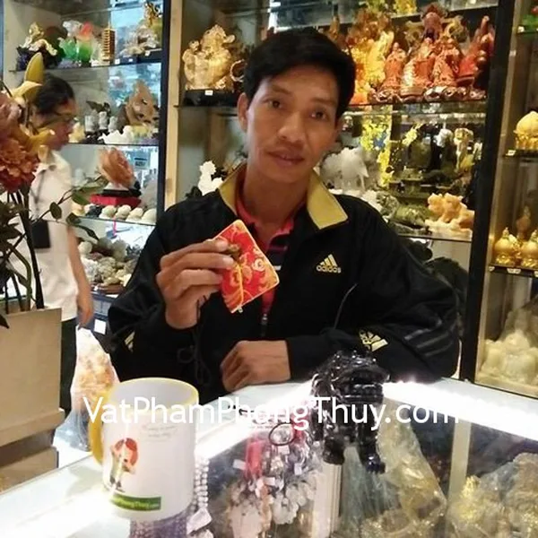 Anh Trung - Khách hàng mua Tỳ Hưu Bắc Kinh đen Trung BKD -M và mặt Tỳ Hưu mắt mèo vảy rồng S931