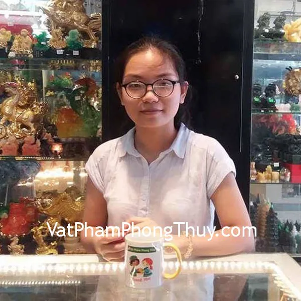 Chị Vy - Khách hàng mua Chuỗi thạch anh vàng A Uruguay S6224