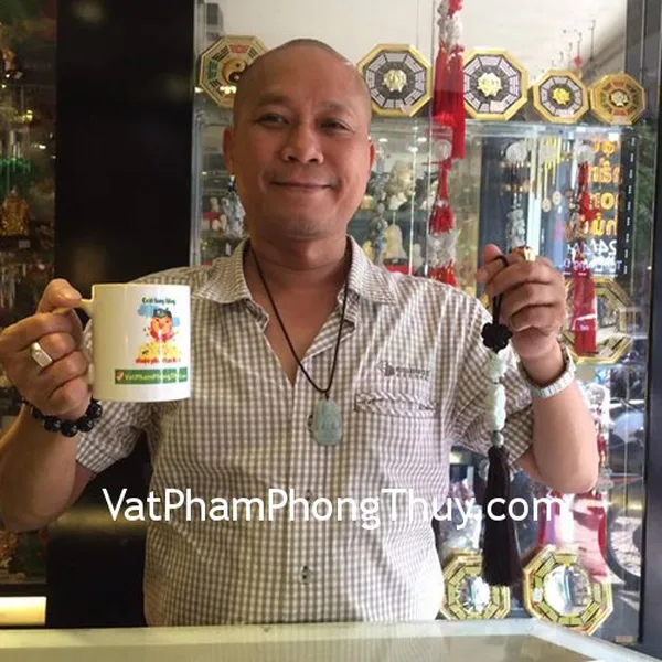 Chú Minh - Khách hàng mua ngọc bội tỳ hưu Phỉ Thúy chữ Phước  A+ S6421 và phật bản mệnh Phỉ thúy lớn A+++ (Dậu) S6508-7