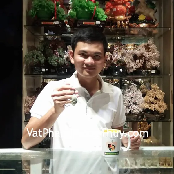 Anh Dự - khách hàng mua mặt tỳ hưu phỉ thúy S5151-4004