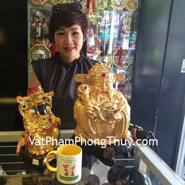 Chị Thảo- khách hàng mua Thần tài lớn H264G và Thần tài nhỏ A212