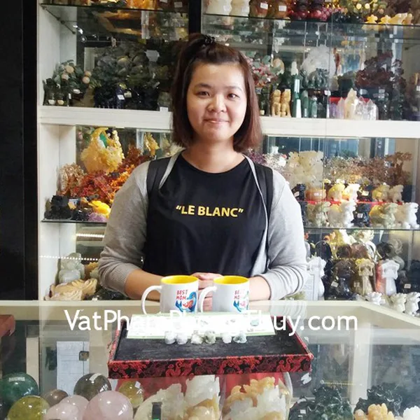 Chị Linh - khách hàng mua Tỳ Hưu ngọc Phỉ Thúy S6318, Tỳ hưu phỉ thúy đặc biệt S5151-2561, Tỳ hưu phỉ thúy đặc biệt S5151-2645, Tỳ hưu phỉ thúy đặc biệt S5151-3486, Tỳ hưu phỉ thúy ngậm gậy như ý S2003-8989, Tỳ Hưu ngọc Phỉ Thúy S6320