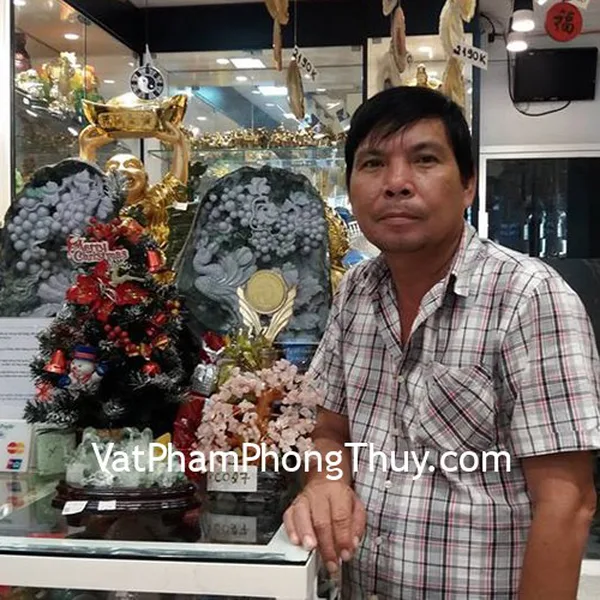Anh Long- khách hàng mua bông thạch anh ưu linh xanh H101-S3-10118 và cây thạch anh hồng KC027