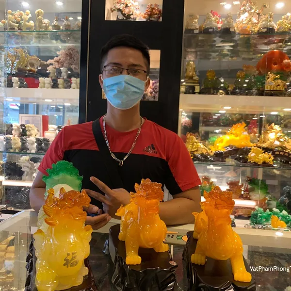Anh Minh - Khách hàng mua Cặp tỳ hưu ngọc vàng cam LN050 và Tỳ hưu vàng ngọc kéo xe bắp cải LN045.