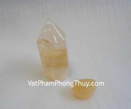 Trụ thạch anh tím FGM051-F1-789