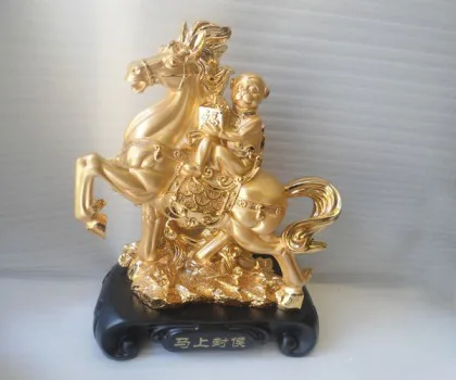 Khỉ thần tài kéo túi vàng đế thủy tinh - kim hầu tống phước K065M