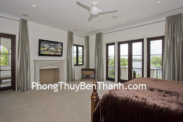cua-phong-ngu cua phong ngu Khi nào nên kích hoạt vận may về tình cảm