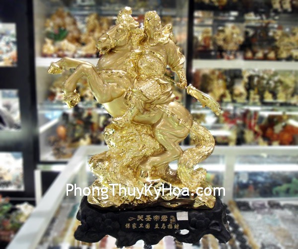 quan-cong-quan-de-thanh-quan-vang-3 quan cong quan de thanh quan vang 3 Nên chọn thần tài nào ?