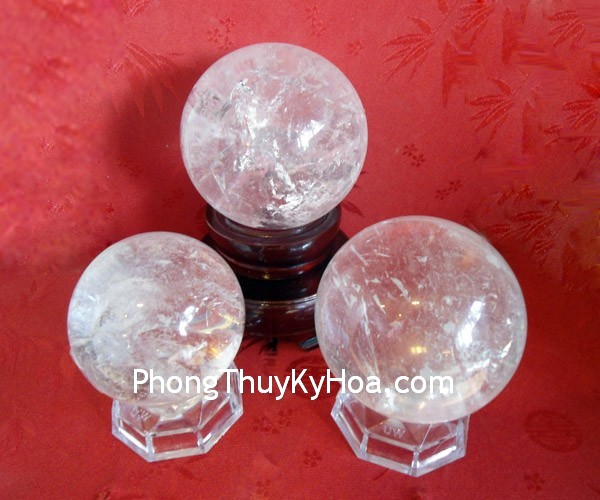 qua-cau-thach-anh-trang01 qua cau thach anh trang01 Dùng nước muối làm sạch pha lê