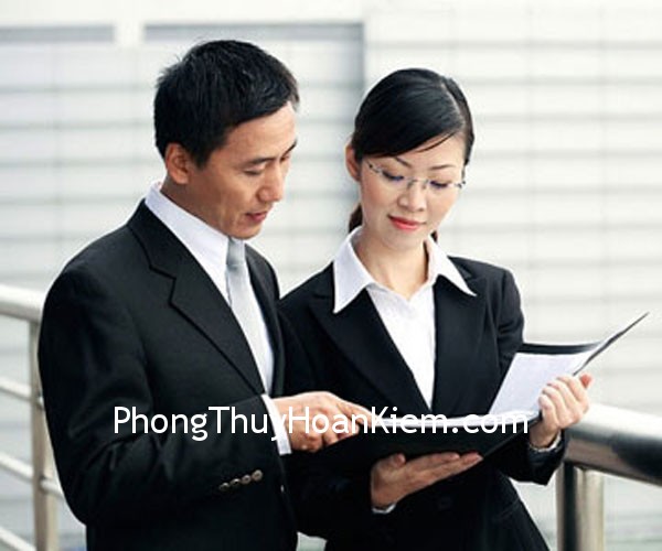 Nghề nghiệp phù hợp với người tuổi Dậu nhan vien2 Nghề nghiệp phù hợp với người tuổi Dậu