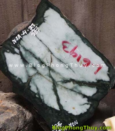 Nguồn gốc những loại ngọc phong thủy quý hiếm của Trung Hoa ngoc phi thuy Nguồn gốc những loại ngọc phong thủy quý hiếm của Trung Hoa