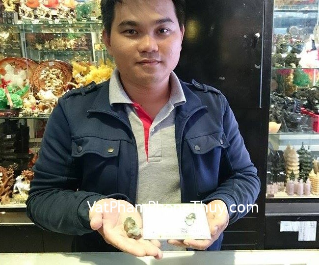 Anh Tây - Khách hàng mua Tỳ hưu Myanmar A+ S5151-4658