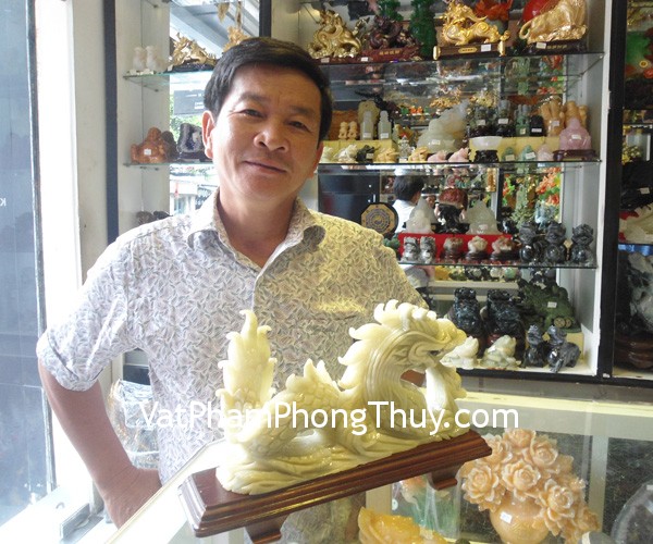 Anh Hùng - khách hàng mua tượng rồng cẩm thạch N076