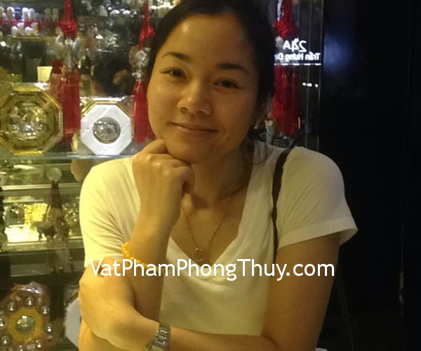 Chị Ly- khách hàng mua vòng tay hổ phách S5001-9140