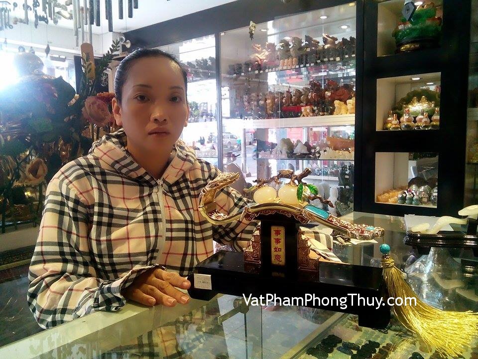 Chị Linh - khách hàng mua Gậy Như Ý H497G