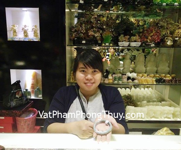Chị Linh - khách hàng mua vòng ngọc Phỉ Thúy S5160-S3-8522