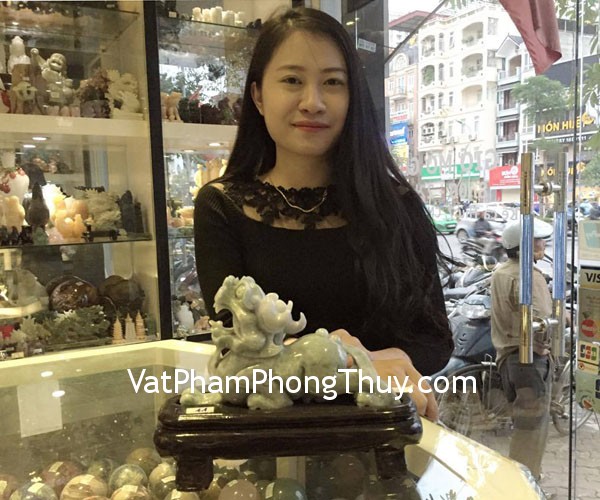Chị Bích - khách hàng mua tỳ hưu ngọc Phỉ thúy ND119-1