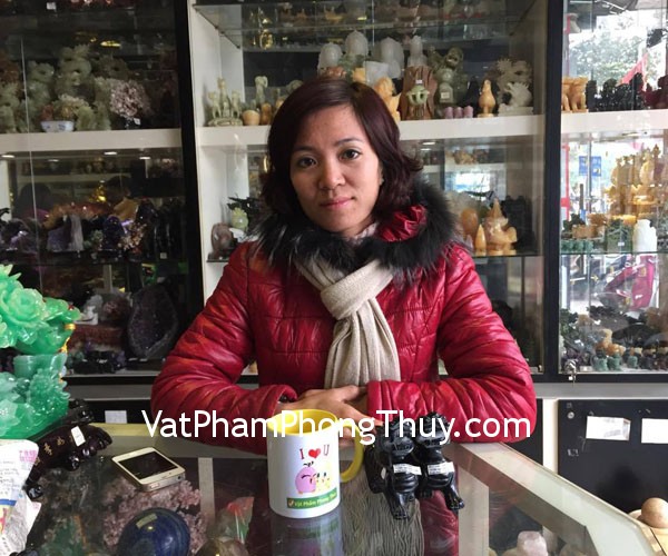 Chị Mai - khách hàng mua cặp tỳ hưu hắc ngà R017