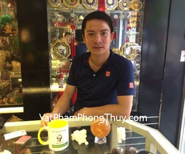 Anh Hùng- khách hàng mua tỳ hưu bạch ngọc nhỏ H007 và quả cầu thạch anh vàng non M191-S2-1421