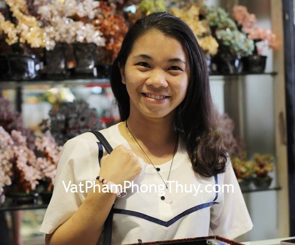 Chị Ngọc - Khách hàng mua dây rút Tỳ Hưu thạch anh hồng S6136 và hồ ly thạch anh hồng S6341