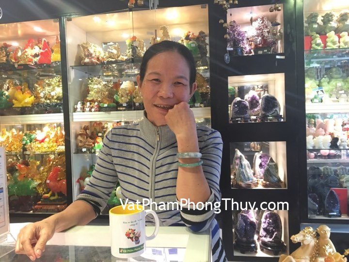 Cô Lệ - khách hàng mua vòng ngọc Myanmar S5160-S5-8760