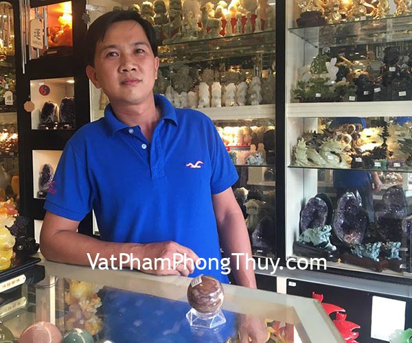 Anh Nam - khách hàng mua quả cầu đá đỏ Hải Dương GM147-S5-1065