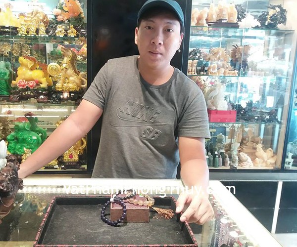 Anh Nguyên - Khách hàng mua Chuỗi thạch anh tóc vàng S6368 , Chuỗi hắc ngà vàng kim S6669 và Chuỗi thạch anh tím S6361