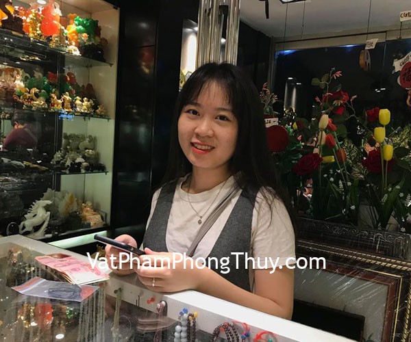 Chị Liên - Khách hàng mua Phật bản mệnh (tuổi Hợi) S1131