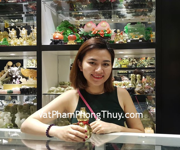 Chị Duyên - khách hàng mua hồ lô đồng trơn D207, chuỗi thạch anh tóc đồng S6662-3696 và mặt trang sức hồ ly S6346