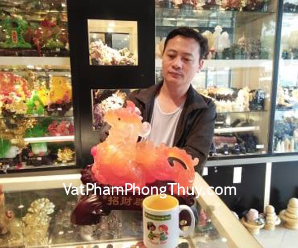 Anh Huyên - khách hàng mua tỳ hưu cam C041A