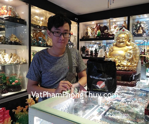 Anh Đạt - khách hàng mua mặt tỳ hưu phỉ thúy ngậm gậy như ý S6329