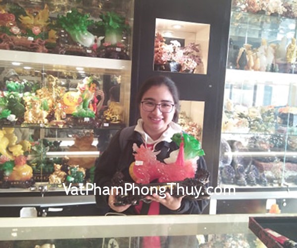 Chị Linh - khách hàng mua tượng tỳ hưu kéo cải LN046