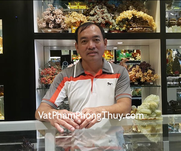 Anh Phong - khách hàng mua thiềm thừ cẩm thạch trung CTT-M