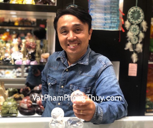 Anh Liêm - Khách hàng mua quả cầu thạch anh trắng GM148-S3-1231
